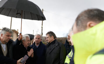 Ο Κυριάκος Μητσοτάκης ανακοίνωσε από τον Έβρο έργα υποδομής ύψους 30 εκατ. ευρώ για τον ποταμό