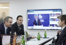 Επαφές Μητσοτάκη στην Ινδία με OpenAI, Mistral, ElevenLabs και Microsoft για εφαρμογές Τεχνητής Νοημοσύνης: Στο επίκεντρο το gov.gr
