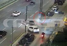 Λεωφόρος Συγγρού: Αυτοκίνητο συγκρούστηκε με μηχανή – Σε κολόνα χτύπησε ο οδηγός της