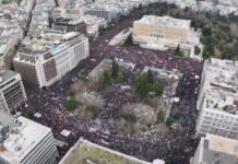 Μεγαλειώδη συλλαλητήρια σε κάθε πόλη για την τραγωδία των Τεμπών