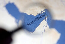 Ώρες αγωνίας για τους εγκλωβισμένους Έλληνες στις χώρες του Κόλπου – Κλειστά τα στενά του Ορμούζ