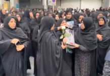 Ιράν: Θρήνος στις κηδείες των μαθητριών που σκοτώθηκαν από ισραηλινά πυρά