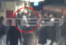 Συμμορία επιτέθηκε σε 20χρονο στο μετρό για να του αρπάξει την αλυσίδα από τον λαιμό – Βίντεο ντοκουμέντο