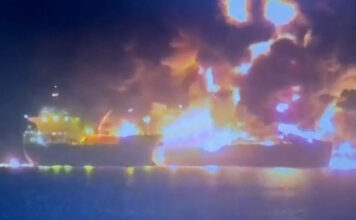 Περσικός Κόλπος: Δύο δεξαμενόπλοια χτυπήθηκαν στη Βασόρα – Πληροφορίες για 1 νεκρό ναυτικό