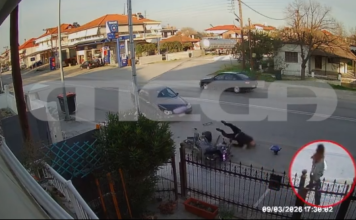 Ημαθία: Από θαύμα γλίτωσε γυναίκα που περπατούσε στον δρόμο – Την χτύπησε μηχανή την οποία είχε τρακάρει ΙΧ