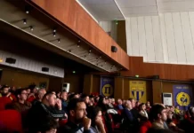 Παναιτωλικός: Συγκίνηση στην προβολή του ντοκιμαντέρ των 100 χρόνων! (vids)