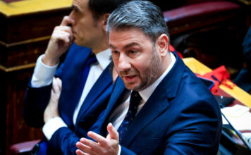 Ανδρουλάκης: Στήριξη στην Κύπρο, όχι σε στρατιωτική εμπλοκή – Ικανοποίηση στη Χαριλάου Τρικούπη για τη στάση του