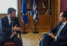 Τηλεφωνική επικοινωνία Ανδρουλάκη – Χριστοδουλίδη για τις εξελίξεις στη Μέση Ανατολή