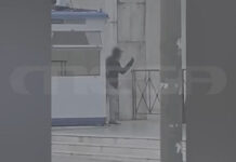 Θρίλερ με τον 48χρονο Σουδανό έξω από τη ΓΑΔΑ – «Δεν έχω ιδέα πού βρήκε τις χειροβομβίδες» λέει η σύζυγός του στο MEGA