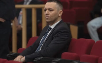 Δίκη για τη Χρυσή Αυγή: Ένοχοι και οι 42 καταδικασθέντες – Δικαιωμένη δηλώνει η οικογένεια Φύσσα