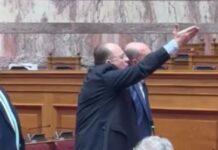 Η Κωνσταντοπούλου δημοσίευσε βίντεο από τον καυγά της στη Βουλή με τους Μαρκόπουλο και Λαζαρίδη: «Με λέει γυμνοσάλιαγκα», «Τραμπούκοι»