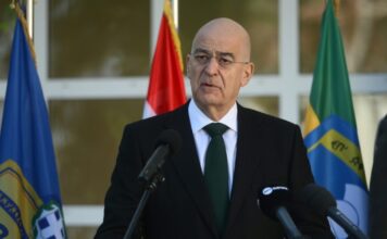 Δένδιας σε Χριστοδουλίδη: Η Ελλάδα στέκεται σταθερά δίπλα στην Κύπρο, απολύτως στη διάθεσή σας