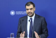 Παύλος Μαρινάκης για δίκη Τεμπών: Κάποιοι κάνουν σόου, να αφήσουμε τη δικαιοσύνη να κάνει τη δουλειά της