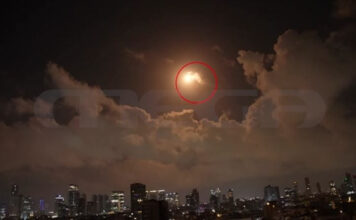 Μέση Ανατολή: Σφοδροί βομβαρδισμοί από ΗΠΑ και Ισραήλ στο αρχηγείο των Φρουρών της Επανάστασης στο Ισφαχάν