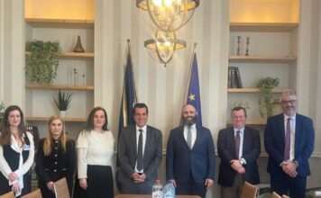 Πλεύρης: Συνάντηση με την Ευρωπαϊκή Εβραϊκή Ένωση – Κεντρικά θέματα η διαχείριση των μεταναστευτικών ροών και η αύξηση των αντισημιτικών επιθέσεων στην Ευρώπη