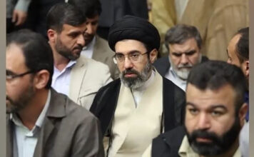 Μοζταμπά Χαμενεΐ: Συνεχίζεται το «θρίλερ» με την «εξαφάνιση» του νέου ηγέτη του Ιράν – Φήμες τον θέλουν να νοσηλεύεται στη Μόσχα