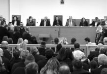 Τραγωδία στα Τέμπη: Περίμεναν τη δικαίωση και αντίκρισαν μία δίκη-παρωδία – Οργή των συγγενών των θυμάτων