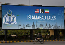 «Αγκάθια» και διαψεύσεις λίγο πριν τις κρίσιμες συνομιλίες για τον τερματισμό του πολέμου στη Μέση Ανατολή