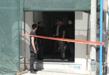 Αθήνα: 89χρονος εισέβαλε με καραμπίνα σε ΕΦΚΑ & Πρωτοδικείο και τραυμάτισε 5 άτομα – Τον εντόπισαν στην Πάτρα