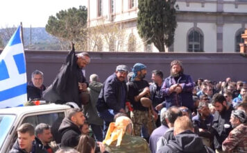 Συνεχίζονται οι κινητοποιήσεις των κτηνοτρόφων στη Λέσβο