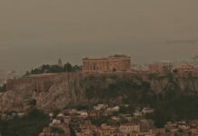 Πυκνό πέπλο αφρικανικής σκόνης «πνίγει» την Αττική