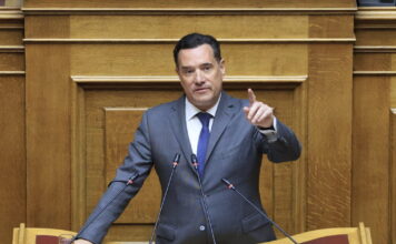 Γεωργιάδης για τις άρσεις ασυλίας: Θα ψηφίσω για να μη μείνει καμία σκιά, ποινικοποιείται μια απολύτως φυσιολογική λειτουργία