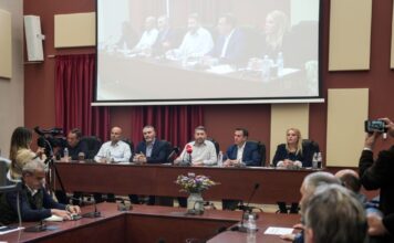 Νίκος Ανδρουλάκης: Η κυβέρνηση απέτυχε, 5 μέτρα για να στηρίξουμε τους κτηνοτρόφους της Λέσβου