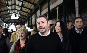 Για το ΠΑΣΟΚ οι εκλογές είναι η απάντηση σε όλα τα «κακώς κείμενα»