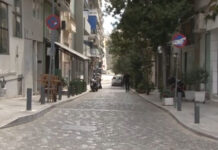 Άδεια από Αθηναίους η πρωτεύουσα, γεμάτη από τουρίστες – Πολλοί προτίμησαν να κάνουν Πάσχα στο χωριό