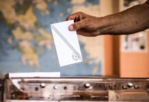 Δημοσκόπηση Alco: Προβάδισμα 11,8 μονάδων η Νέα Δημοκρατία από το ΠΑΣΟΚ, 18,6% αναποφάσιστοι, το 15% βλέπει θετικά το κόμμα Καρυστιανού