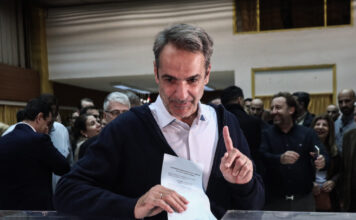 Εκλογές: Τα δύο σενάρια για κάλπες, τέλη Οκτωβρίου ή τέλη Μαρτίου
