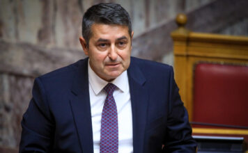 Ο Γιώργος Μυλωνάκης παραμένει διασωληνωμένος σε σταθερή κατάσταση – Το νέο ιατρικό ανακοινωθέν