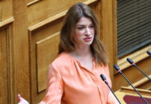 Κατερίνα Νοτοπούλου: «Έχασα την ακοή μου, βασίζομαι στη χειλεανάγνωση»