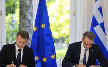 Μητσοτάκης – Μακρόν: Αυτές ειναι οι δύο συμφωνίες που υπέγραψαν για την στρατηγική εταιρική σχέση μεταξύ Γαλλίας και Ελλάδας