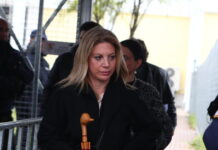 Μαρία Καρυστιανού: Επανεμφάνιση με διάγγελμα για το κράτος δικαίου και επίθεση σε Μητσοτάκη και Τσίπρα – «Όλοι τους είναι συνένοχοι»