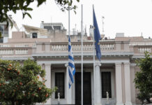 Αντιπολίτευση κατά Μητσοτάκη για τον ανασχηματισμό λόγω ΟΠΕΚΕΠΕ: «Καμία αλλαγή δεν ξεπλένει τη ΝΔ για αυτή τη σαπίλα»