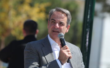 Το «ναι» Μητσοτάκη για την άρση ασυλίας των 13 βουλευτών της ΝΔ και στο βάθος «γαλάζιο» αντάρτικο – Την Τετάρτη η ψηφοφορία