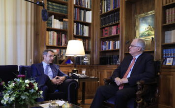 Κυριάκος Μητσοτάκης στον Κωνσταντίνο Τασούλα: H κυβέρνηση έχει κάνει το καλύτερο για να στηρίξει τα ελληνικά νοικοκυριά