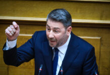 Βολές Ανδρουλάκη προς Μητσοτάκη για κράτος δικαίου, ΟΠΕΚΕΠΕ και υποκλοπές: «Η αντίστροφη μέτρηση έχει ξεκινήσει, μονόδρομος να παραιτηθείτε»