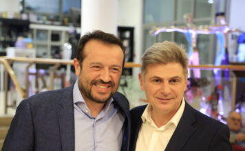 Νίκος Παππάς για προσχώρηση Νικόλα Φαραντούρη στα ΠΑΣΟΚ: «Ας κριθεί ο καθένας με τις επιλογές του»