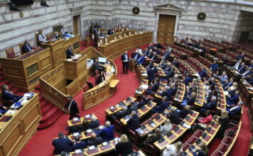 Βουλή: Πέρασαν από την Επιτροπή οι συμφωνίες με Ιταλία και Πολωνία για διαβαθμισμένες πληροφορίες
