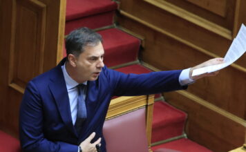 Χάρης Θεοχάρης για το πτυχίο του: «Είναι από το Imperial College του Λονδίνου, αναγνωρισμένο από τον ΔΟΑΤΑΠ»