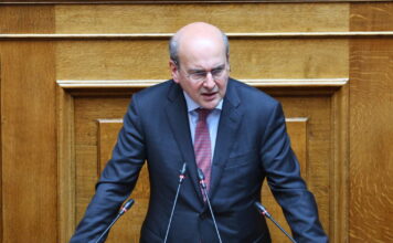 Χατζηδάκης: «Εκλογές στο τέλος της τετραετίας – Η αντιπολίτευση να μείνει μακριά από την τοξικότητα και τον διχασμό»