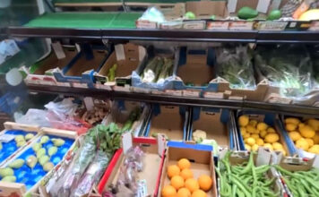 Ελλείψεις σε βασικά προϊόντα στη Λέσβο – Αδειάζουν τα ράφια των σούπερ μάρκετ