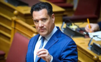 Μήνυμα Γεωργιάδη στον δρόμο προς τις εκλογές με «βουτιά» στο παρελθόν: «Τον Μητσοτάκη και τα μάτια μας»