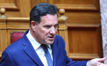 Ο Άδωνις Γεωργιάδης κατηγορεί τον Νίκο Ανδρουλάκη για «υποκρισία» σε ΟΠΕΚΕΠΕ και πόθεν έσχες