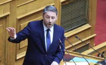 Νίκος Ανδρουλάκης: Ως εδώ αυτός ο κατήφορος, βρισκόμαστε πλέον σε σημείο καμπής