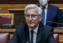 Ανδρουλάκης σε Δεμίρη: Έχετε δει τους λόγους της παρακολούθησης μου; Όχι – Ο διάλογος του προέδρου του ΠΑΣΟΚ με τον διοικητή της ΕΥΠ