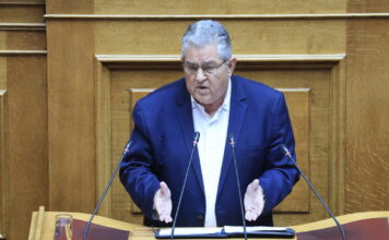 Κουτσούμπας για Τσίπρα και Καρυστιανού: «Αυτό το πολιτικό σουλάτσο προκαλεί αποστροφή στον λαό»
