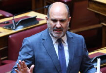 Μαρκόπουλος κατά ΠΑΣΟΚ για Στουρνάρα: «Επιβεβαιώνεται η αριστερή επιλογή Ανδρουλάκη»